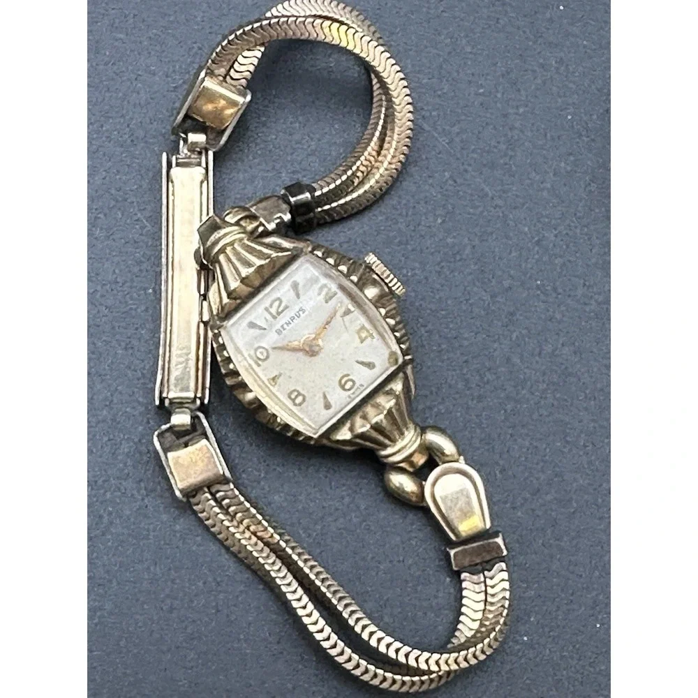 Lot 5 Vintage Watches Bulova Benrus, Elgin. Gold Filled